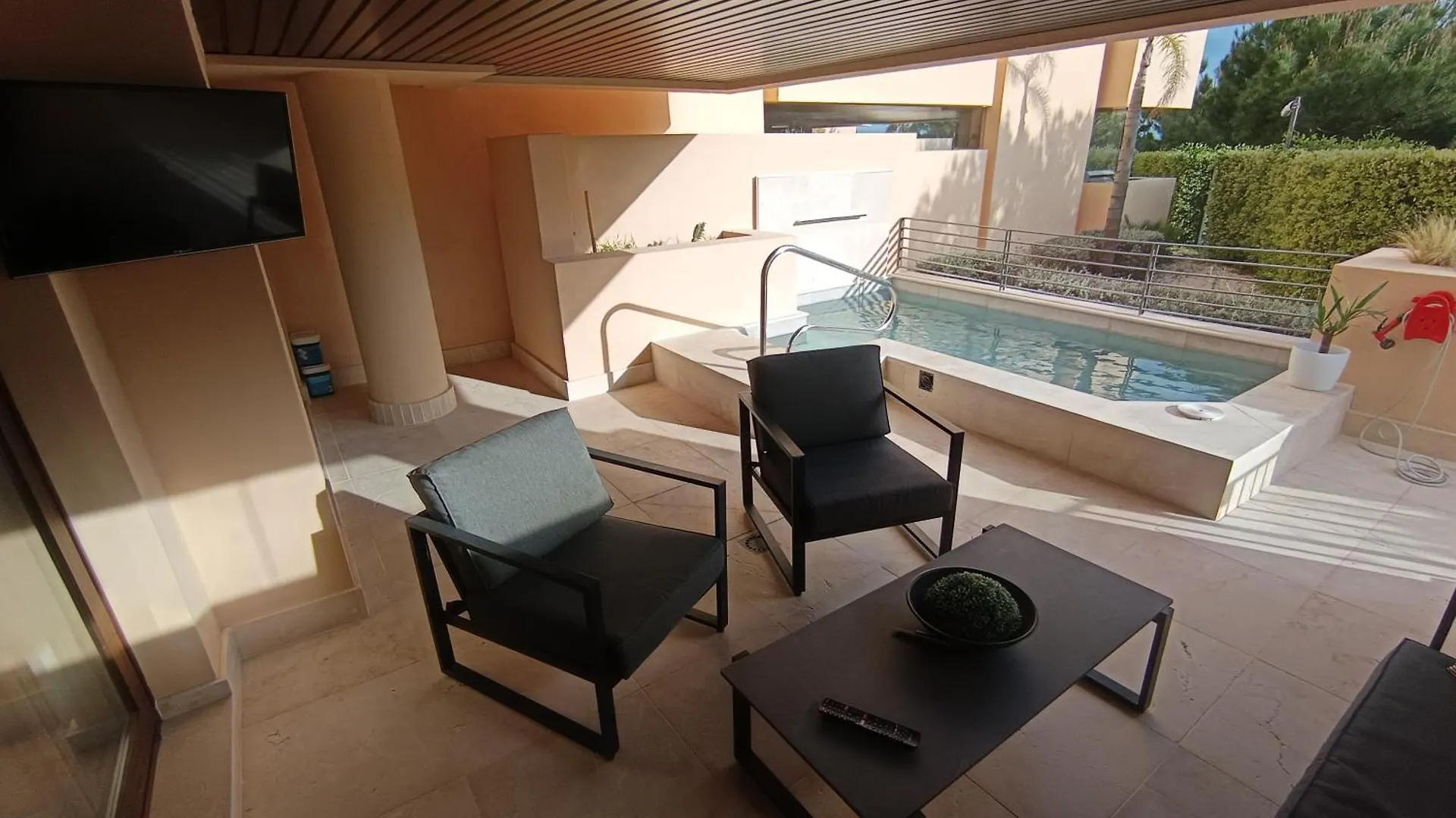 Bahia De La Plata Apartamento Estepona